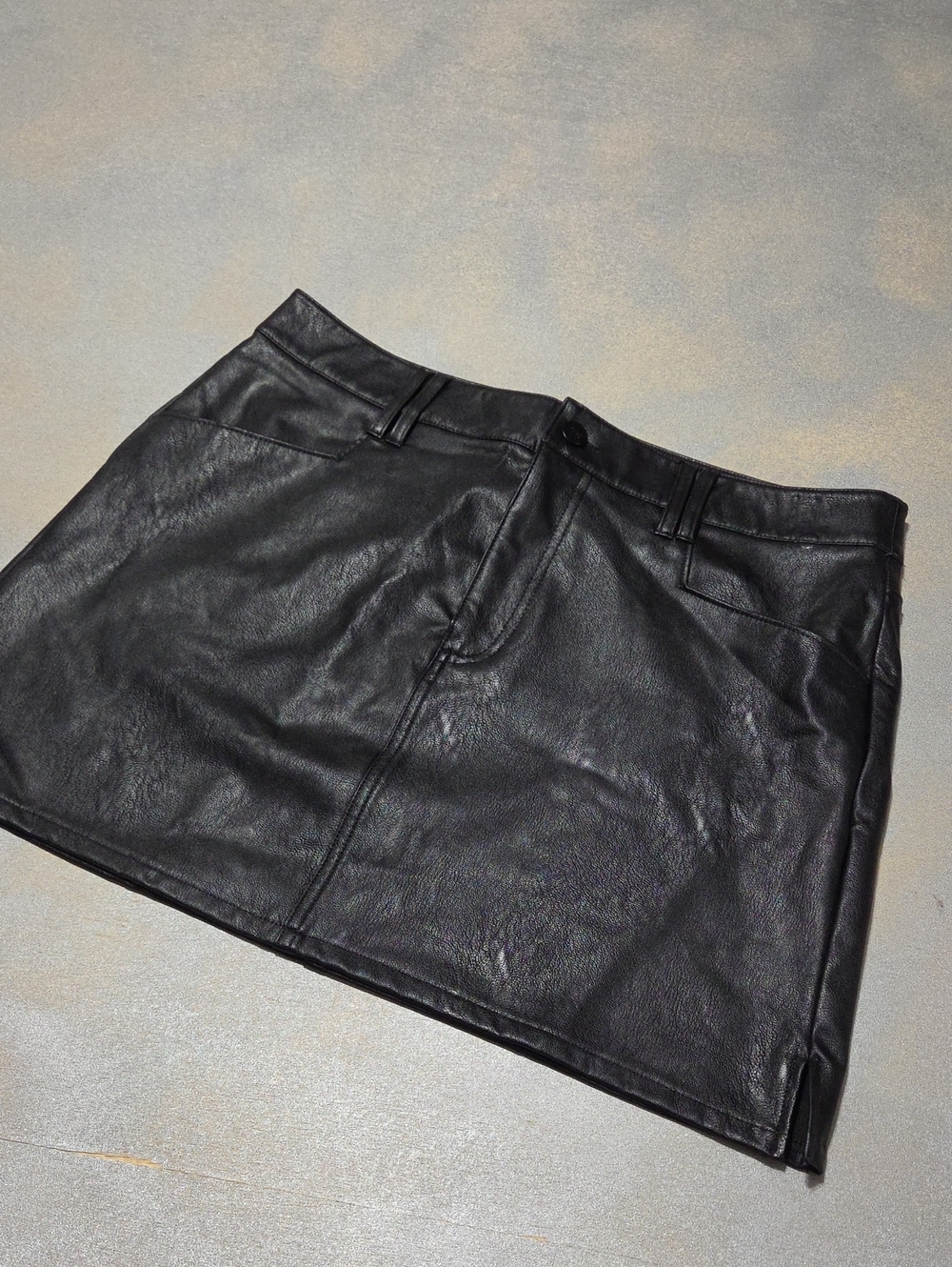 PAIGE Black Faux Leather Mini Skirt with Front Seam NWOTS Size 31
